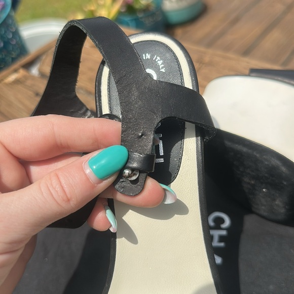 Chanel shoes - Picture 8 of 10